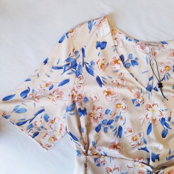 🌸 NEW BCBGeneration |‎ Floral Corset Crepe - Picture 15 of 16